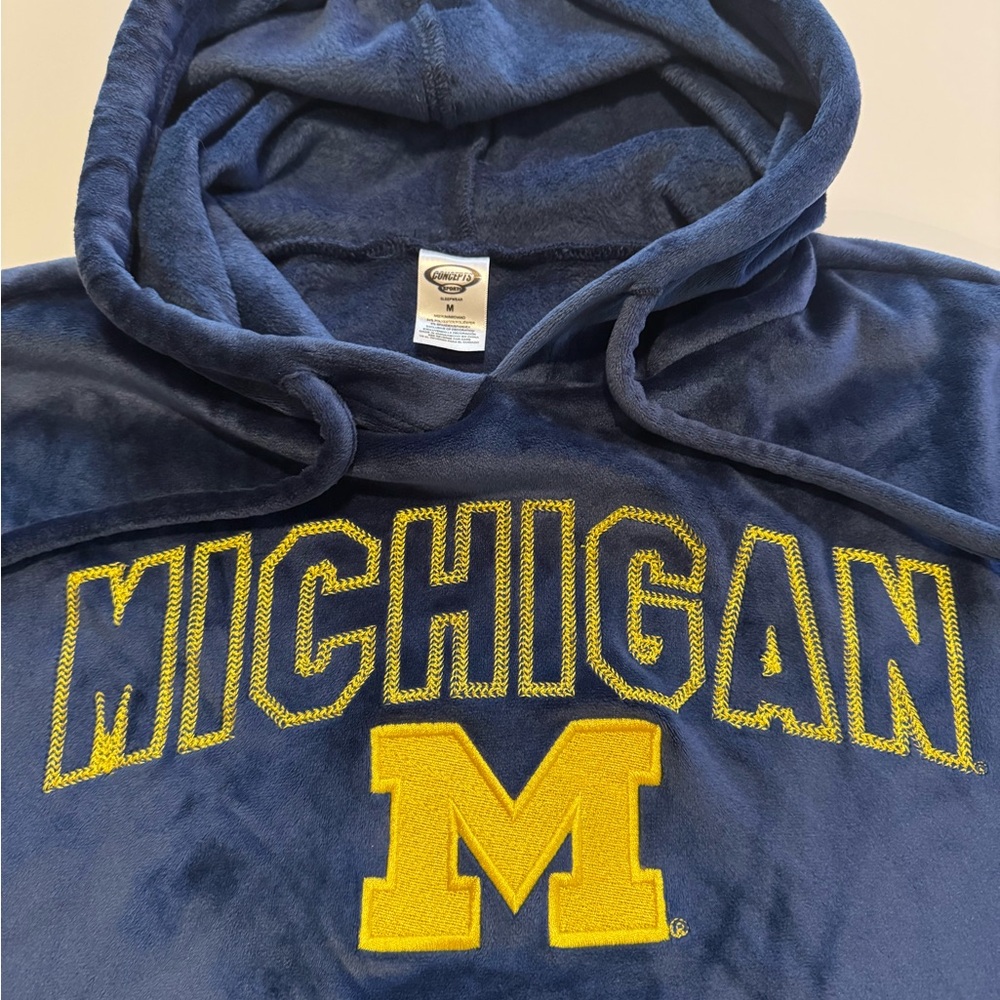 Michigan Women's Navy Blue Fleece Hoodie - Picture 3 of 13